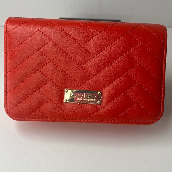 BEBE CANDY APPLE SOPHIA SMALL CROSSBODY/ SHOULDER BAG | NEW/NWT!!♥️♥️ - Picture 1 of 12